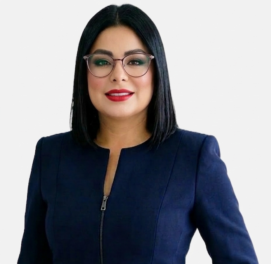 DRA. MYRCIA GABY HONORIO ARROYO MENDOZA - VICEPRESIDENTA DE LA SOCIEDAD CIENTÍFICA PERUANA DE FORMACIÓN MÉDICA CONTINUA